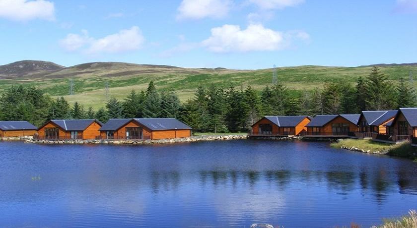 Lodge 9 Glengoulandie Lodges Aberfeldy Esterno foto